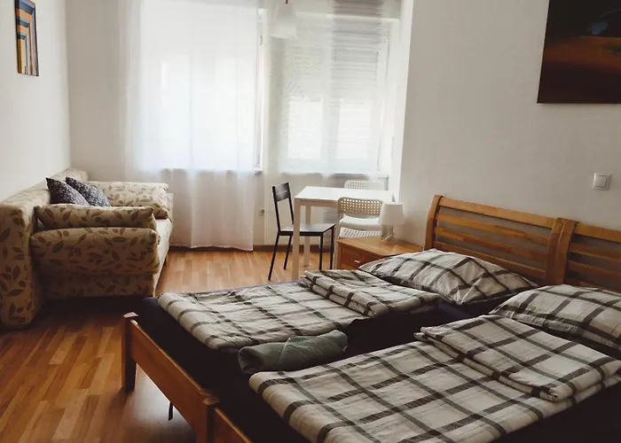 Hostel&apartservices Viennna The Tidy Хостел Відень